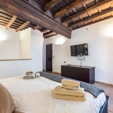 Apartment Deza Cozy Place In Monti Rome
