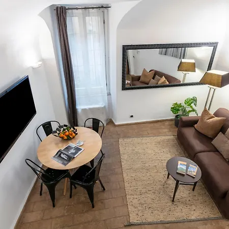 Apartment Deza Cozy Place In Monti Rome