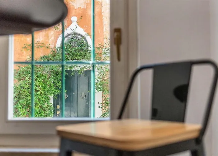 Deza Cozy Place In Monti Apartment Rom