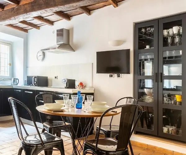 Deza Cozy Place In Monti Apartment *